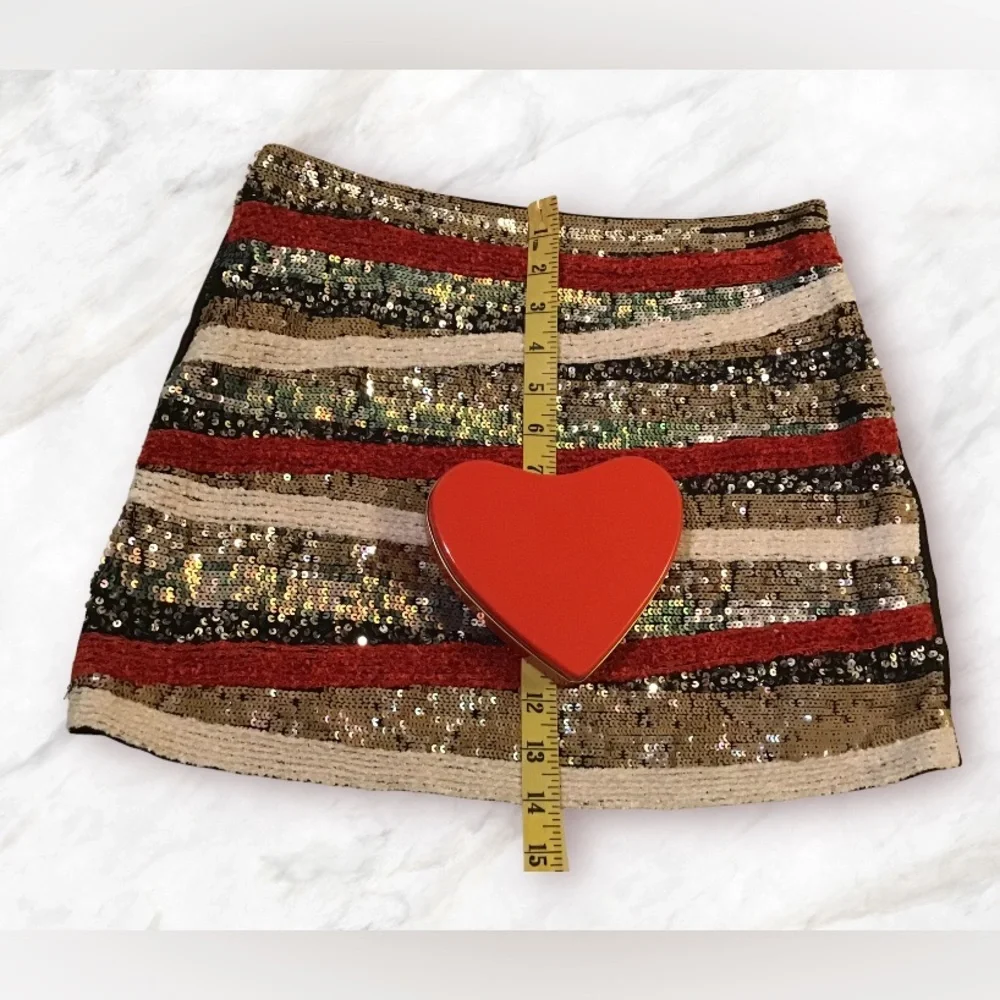 TFNC London sequin party holiday mini skirt size S - Picture 2 of 10